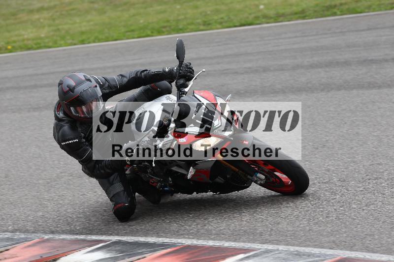 Archiv-2022/13 25.04.2022 Plüss Moto Sport ADR/Freies Fahren/96